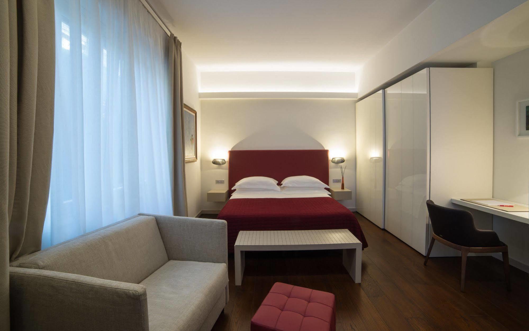 Town House Morgana Bed & Breakfast Reggio di Calabria Eksteriør bilde